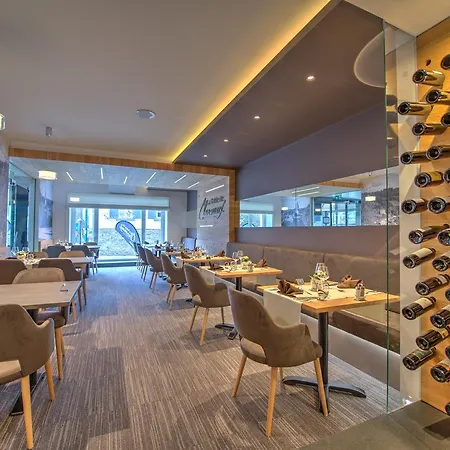 Hotel Du Commerce - Restaurant La Table De