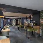 Du Commerce - Restaurant La Table De
