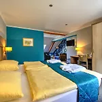 Hotell Du Commerce - Restaurant La Table De