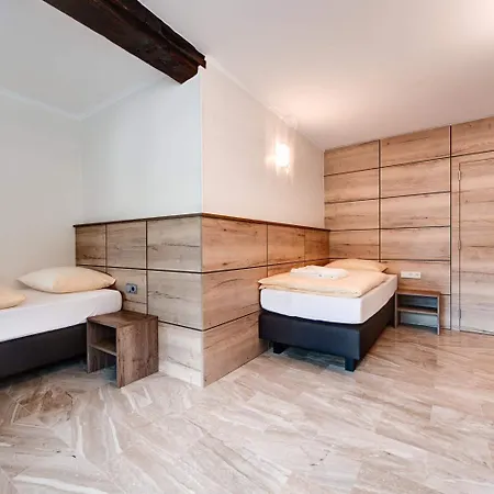 Du Commerce - Restaurant La Table De Szálloda