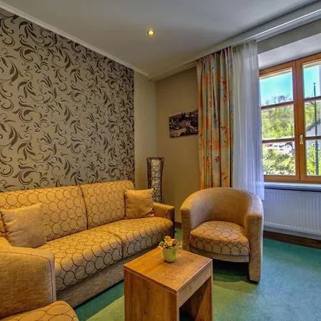 Du Commerce - Restaurant La Table De Hotell Clervaux