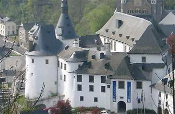 Hotel Du Commerce - Restaurant La Table De 3*