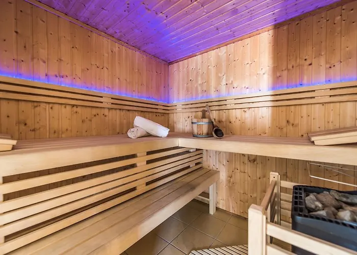 Hotell Du Commerce - Restaurant La Table De Clervaux