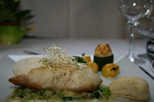 Hotel Du Commerce - Restaurant La Table De 3*